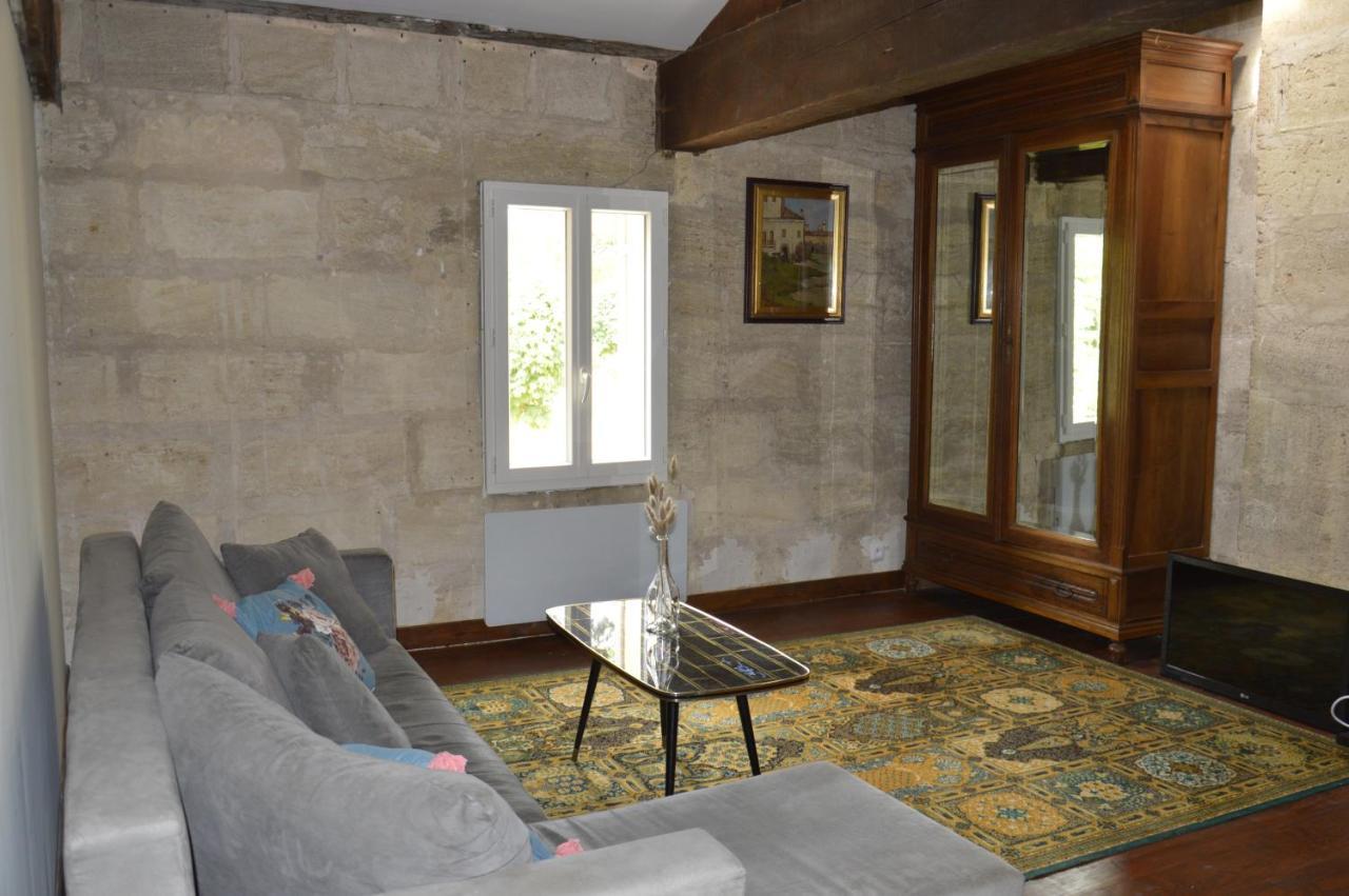 Chateau Nardon Crimon Hotel Saint-Christophe-des-Bardes ภายนอก รูปภาพ