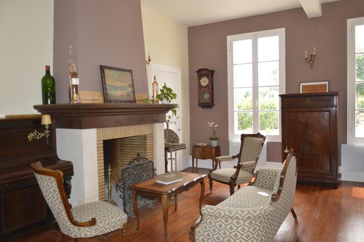 Chateau Nardon Crimon Hotel Saint-Christophe-des-Bardes ภายนอก รูปภาพ